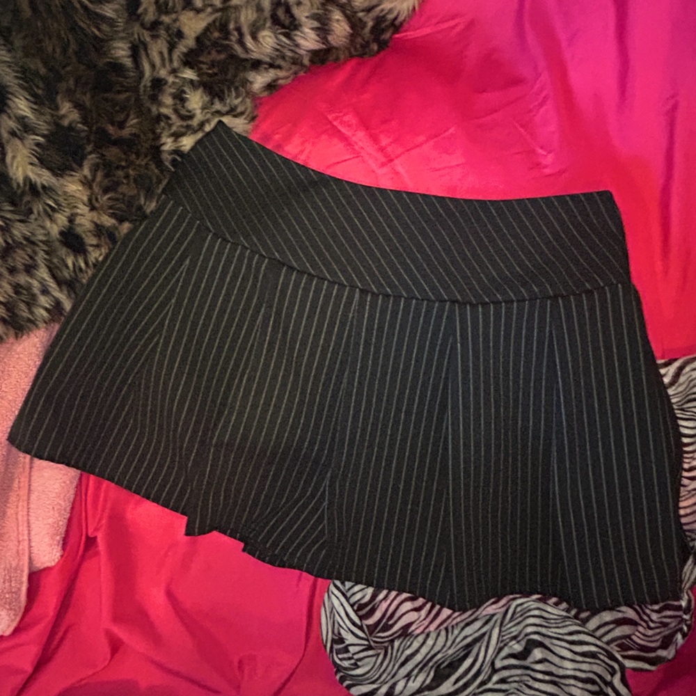 pinstripe pleated skirt
